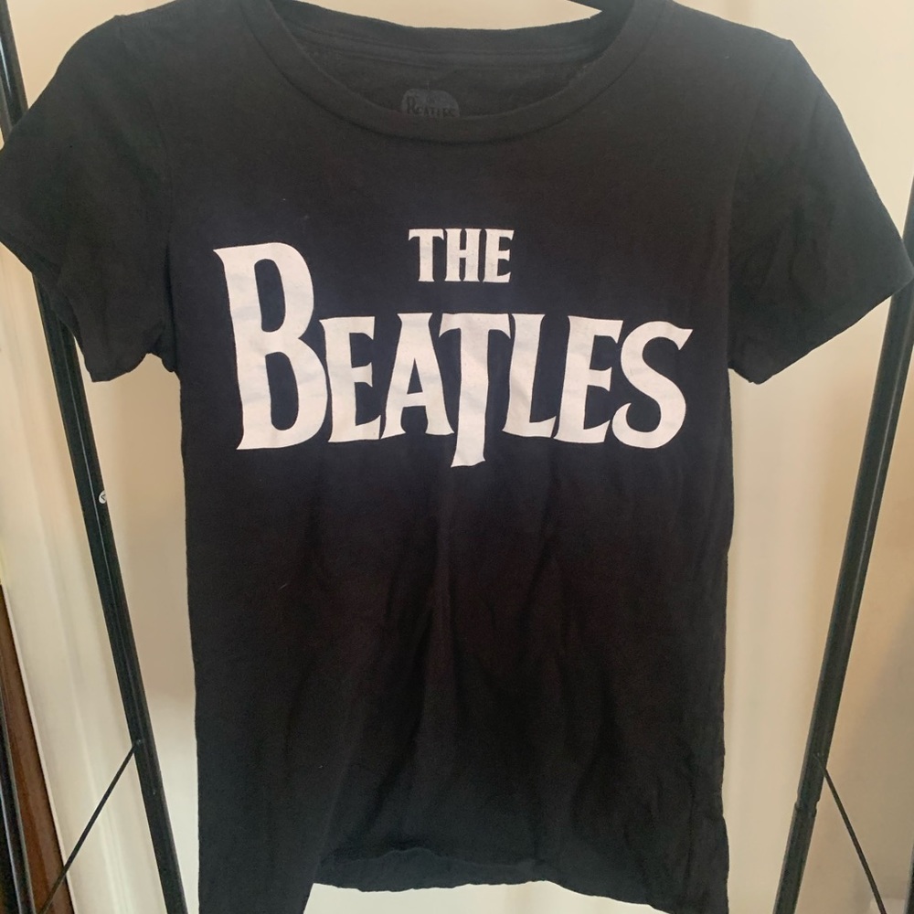The Beatles Graphic Band Tee Medium